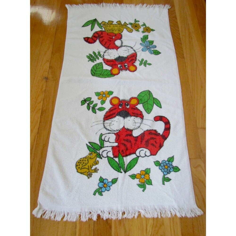 Vintage 1970s Cannon Bath Towel Monticello Tiger Frog Turtle Fringed